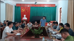 XÃ KHÁNG CHIẾN TỔ CHỨC HỌP VỚI CÁC HỘ DÂN BỊ ẢNH HƯỞNG CÔNG TRÌNH TRƯỜNG LIÊN CẤP