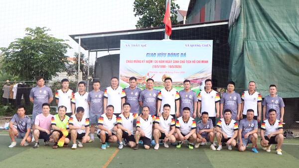 Sôi nổi giao lưu bóng đá giữa xã Kháng Chiến và xã Thất Khê