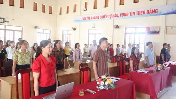 XÃ KHÁNG CHIẾN THAM DỰ HỘI NGHỊ TRỰC TUYẾN TOÀN QUỐC BỒI DƯỠNG NÂNG CAO NĂNG LỰC, XỬ LÝ TÌNH HUỐNG THỰC TIỄN ĐỐI VỚI ĐỘI NGŨ CÁN BỘ CƠ SỞ