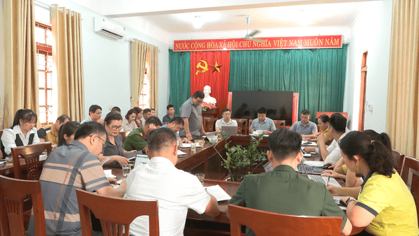 UBND XÃ KHÁNG CHIẾN TỔ CHỨC CUỘC HỌP BAN CHỈ HUY PHÒNG THỦ DÂN SỰ