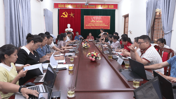 Hội nghị nghiên cứu, học tập, quán triệt, tuyên truyền, triển khai thực hiện một số Nghị quyết, Chỉ thị của Bộ Chính trị
